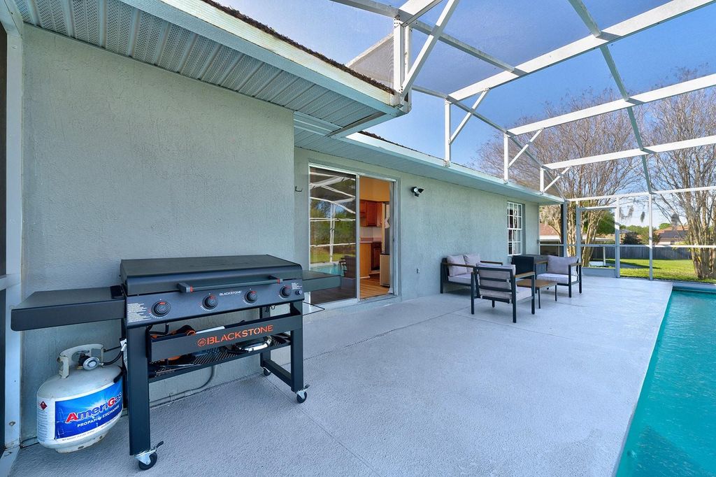 Image 50 of property listing at 9914 JANETTE LANE, Clermont, FL 34711