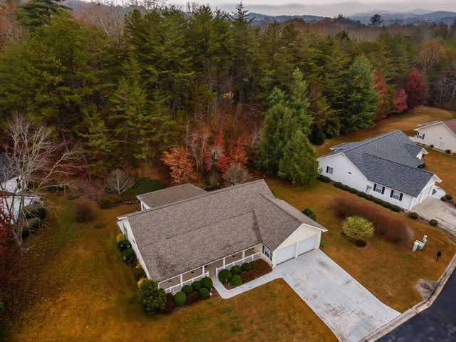 64 Morning View Place, Blue Ridge, GA 30513