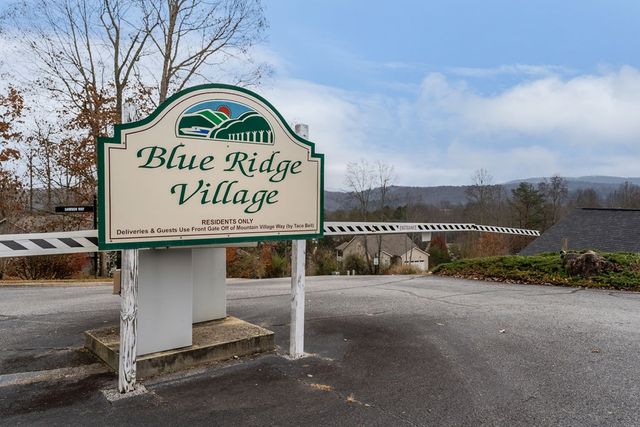 64 Morning View Place, Blue Ridge, GA 30513