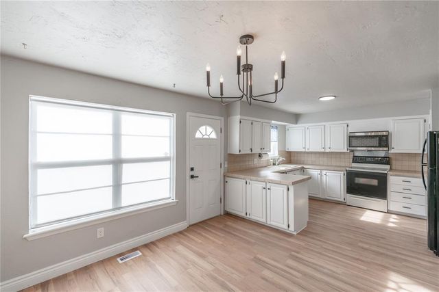 3326 Rock Creek Way, Oklahoma City, OK 73120