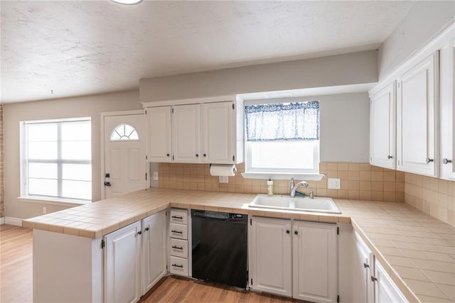 3326 Rock Creek Way, Oklahoma City, OK 73120