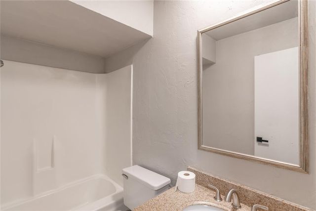 3326 Rock Creek Way, Oklahoma City, OK 73120