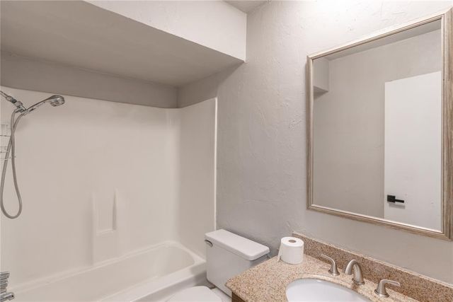 3326 Rock Creek Way, Oklahoma City, OK 73120