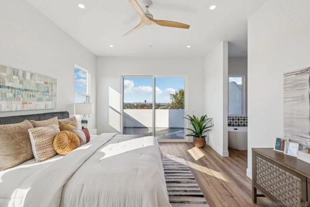 1860 Illion, San Diego, CA 92110