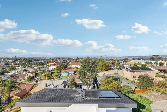 1860 Illion, San Diego, CA 92110