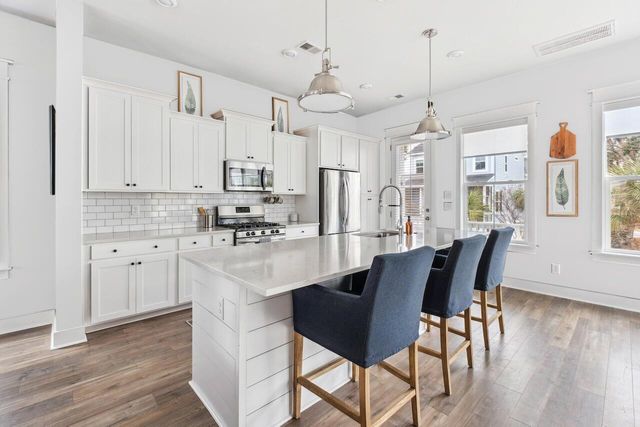 775 Forrest Drive, Charleston, SC 29492