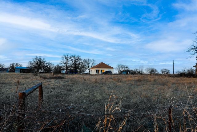 187 Cr-1750, Chico, TX 76431
