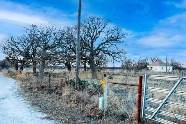 187 Cr-1750, Chico, TX 76431