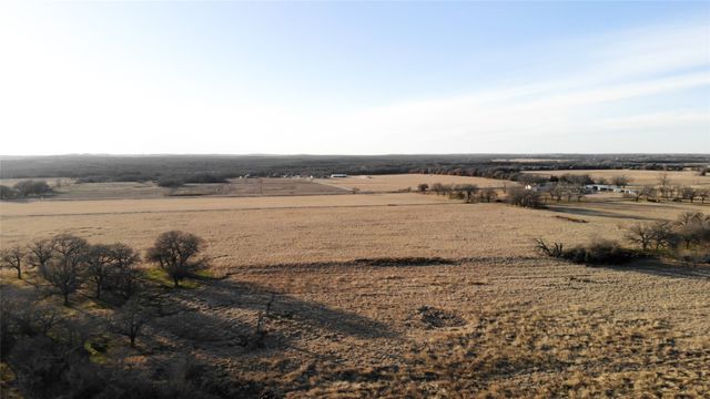 187 Cr-1750, Chico, TX 76431