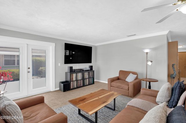 315 Crawford Road, New Smyrna Beach, FL 32169