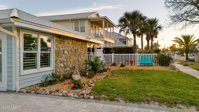 315 Crawford Road, New Smyrna Beach, FL 32169