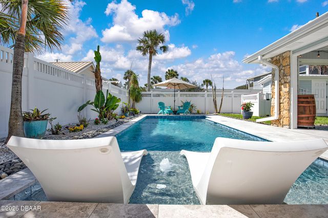 315 Crawford Road, New Smyrna Beach, FL 32169