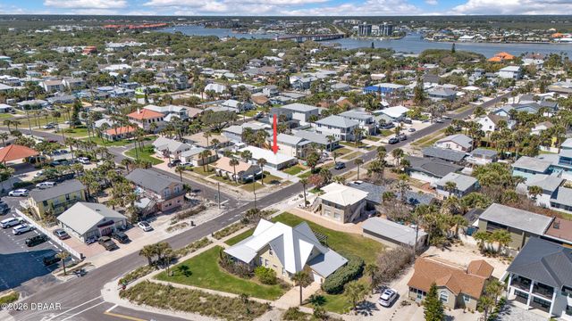 315 Crawford Road, New Smyrna Beach, FL 32169