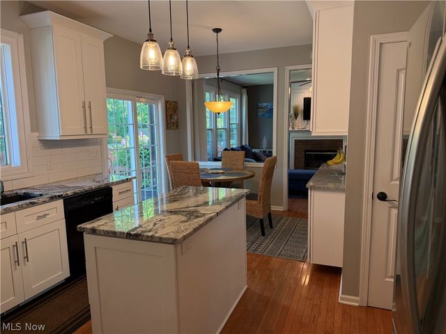 19465 Blue Spruce Drive, Strongsville, OH 44149