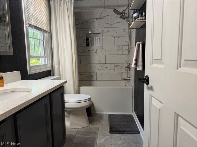 19465 Blue Spruce Drive, Strongsville, OH 44149
