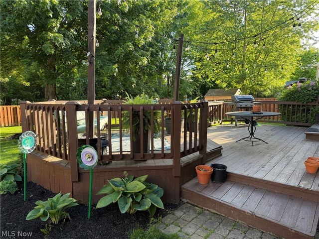 19465 Blue Spruce Drive, Strongsville, OH 44149