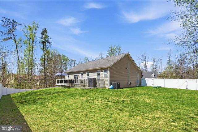 7098 QUICKTREE PL, Hughesville, MD 20637