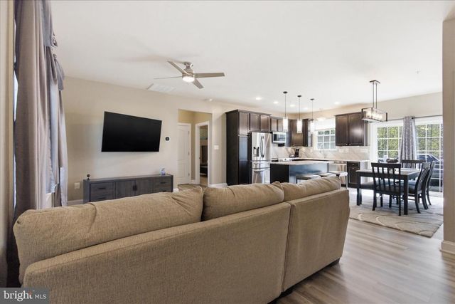 7098 QUICKTREE PL, Hughesville, MD 20637