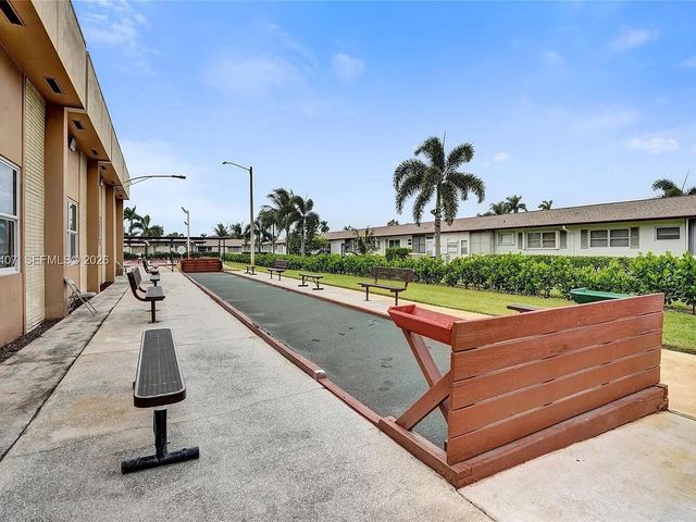 2956 Crosley Drive E C, West Palm Beach, FL 33415