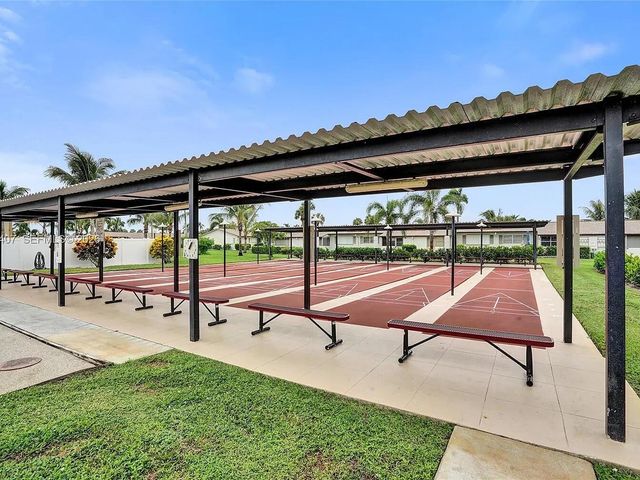 2956 Crosley Drive E C, West Palm Beach, FL 33415