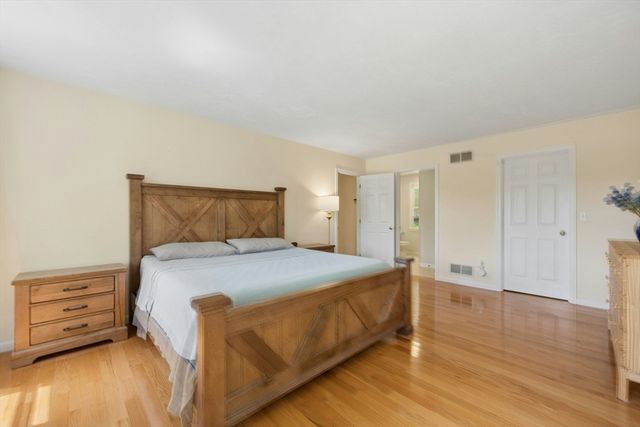 117 Summer Road, Boxborough, MA 01719