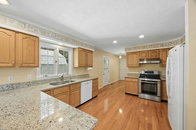 117 Summer Road, Boxborough, MA 01719