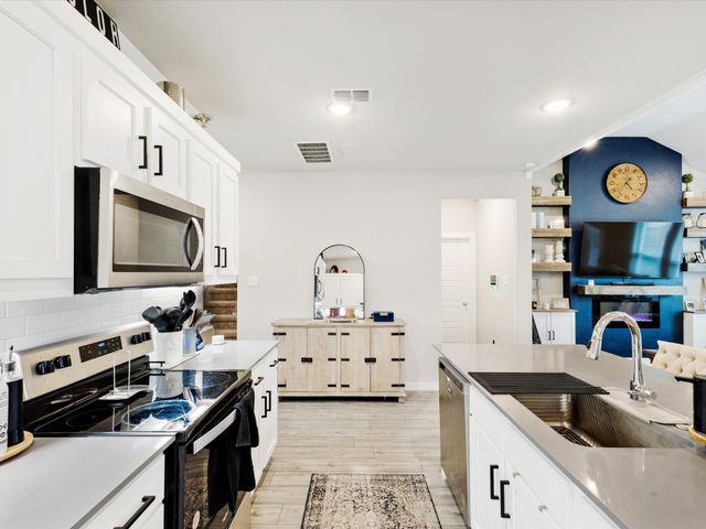 392 Teton Street, Waxahachie, TX 75165