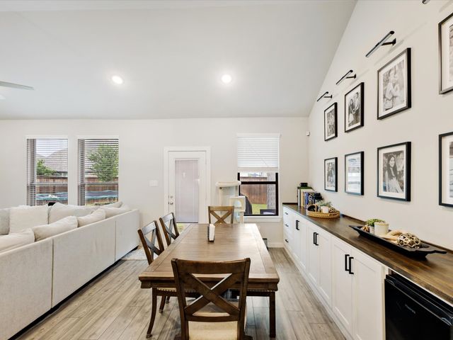 392 Teton Street, Waxahachie, TX 75165