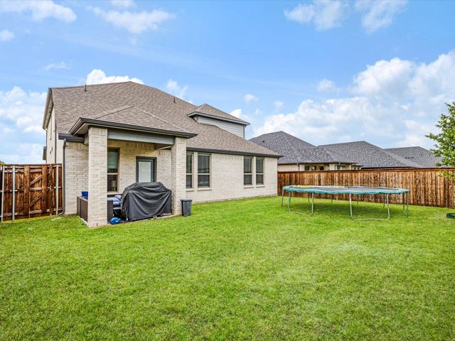 392 Teton Street, Waxahachie, TX 75165
