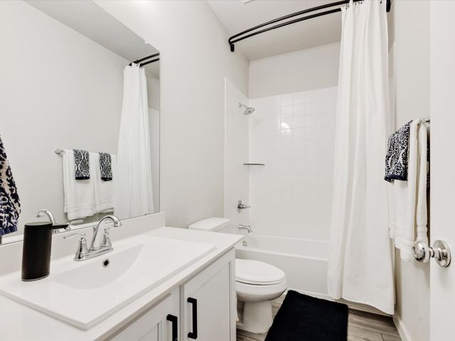 392 Teton Street, Waxahachie, TX 75165