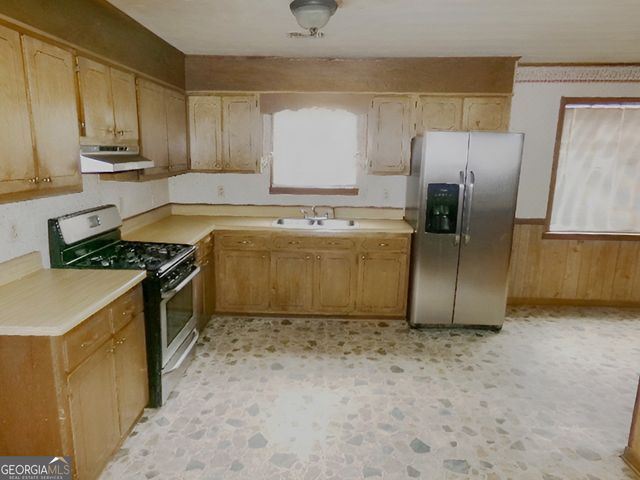 110 Irwinton Circle, Toomsboro, GA 31090