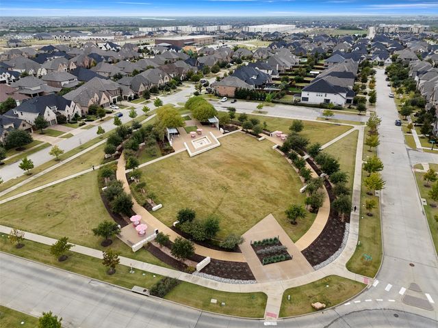 2017 Snapdragon Road, Frisco, TX 75033