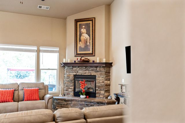 32937 Riverside Drive, Springville, CA 93265