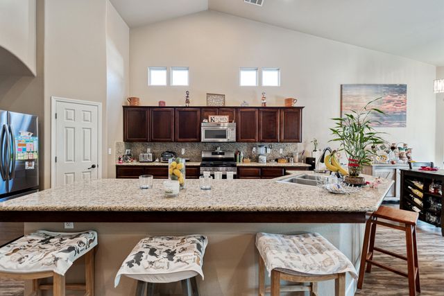 32937 Riverside Drive, Springville, CA 93265