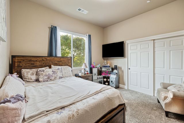 32937 Riverside Drive, Springville, CA 93265