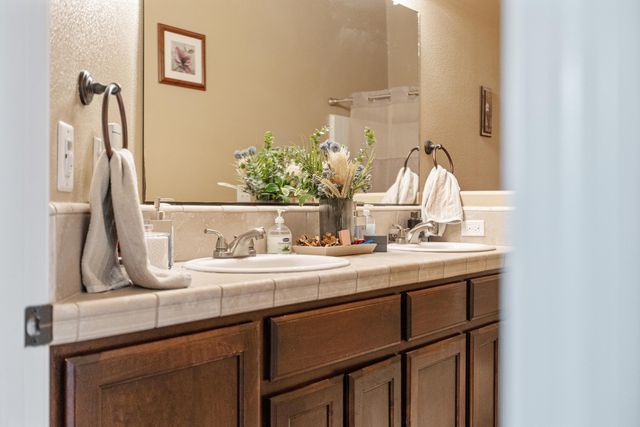 32937 Riverside Drive, Springville, CA 93265