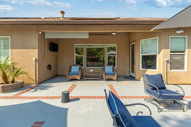 32937 Riverside Drive, Springville, CA 93265