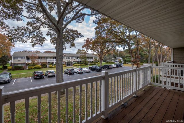 68 Mount Vernon Avenue F11, Patchogue, NY 11772