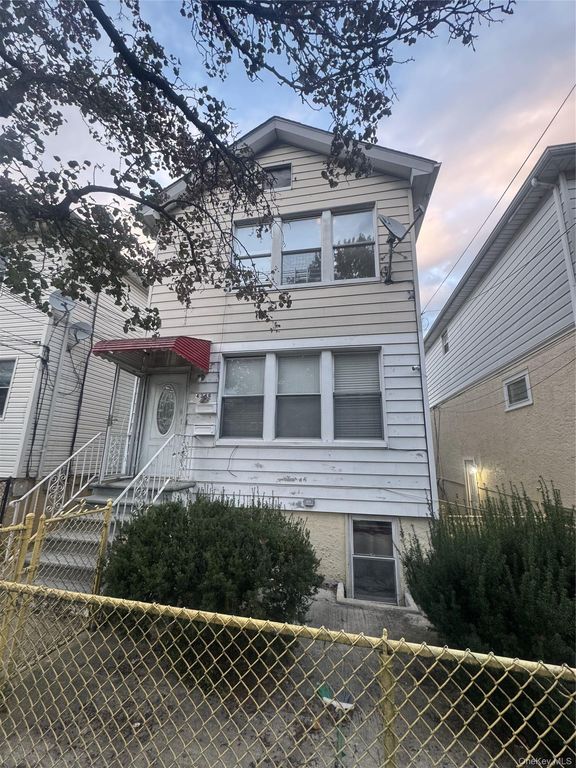 4346 Edson Avenue, Bronx, NY 10466 — exterior