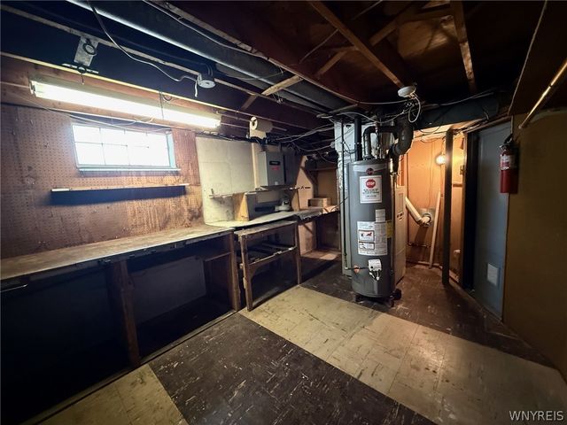 30 Betty Lou Lane, Cheektowaga, NY 14225