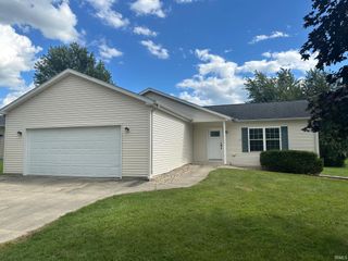 605 Man-Chester Drive, Rochester, IN 46975