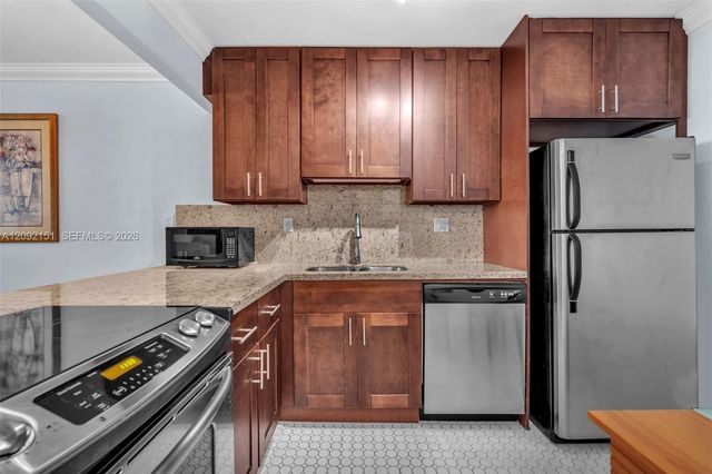 1849 S Ocean Drive PH3, Hallandale Beach, FL 33009