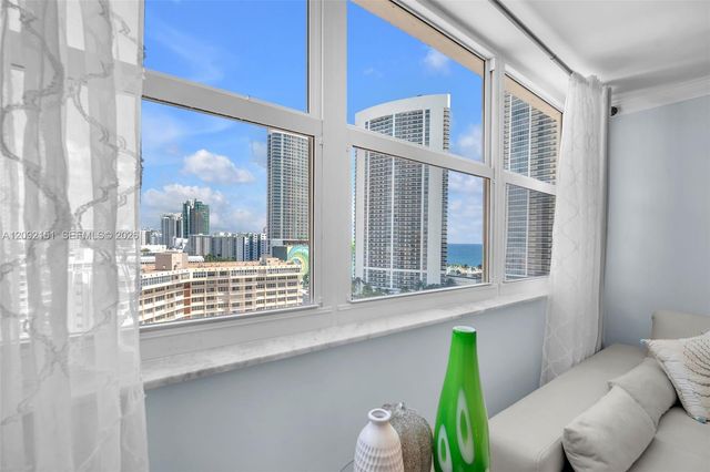 1849 S Ocean Drive PH3, Hallandale Beach, FL 33009