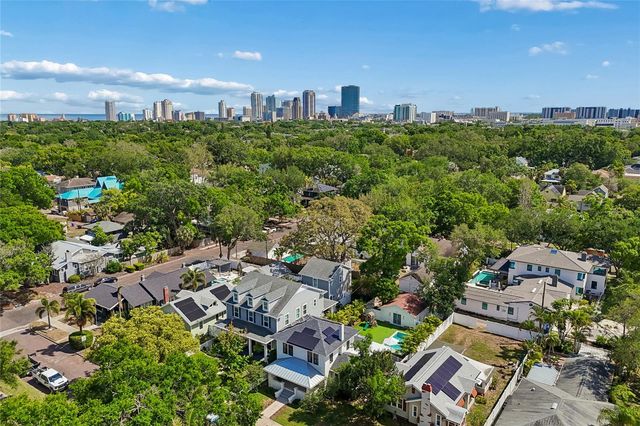 1126 16TH AVENUE N, St Petersburg, FL 33704