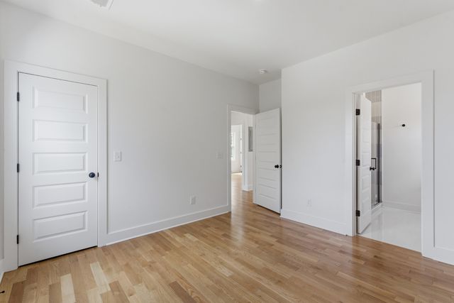 107 Lewis St, Nashville, TN 37210