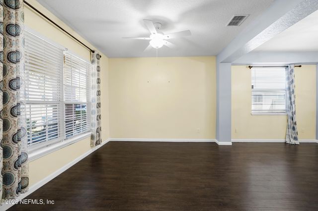 3231 WANDERING OAKS Drive, Orange Park, FL 32065