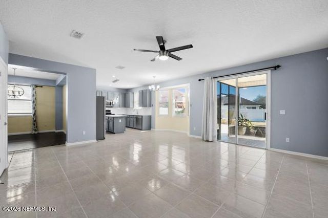 3231 WANDERING OAKS Drive, Orange Park, FL 32065