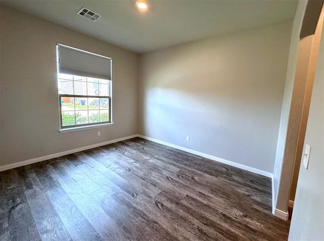 2025 Scarlet Circle, El Reno, OK 73036
