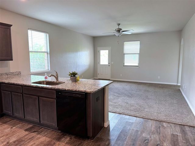 2025 Scarlet Circle, El Reno, OK 73036