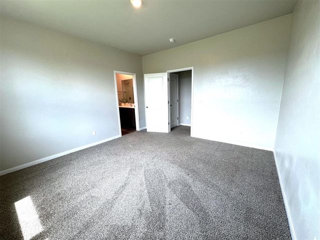 2025 Scarlet Circle, El Reno, OK 73036